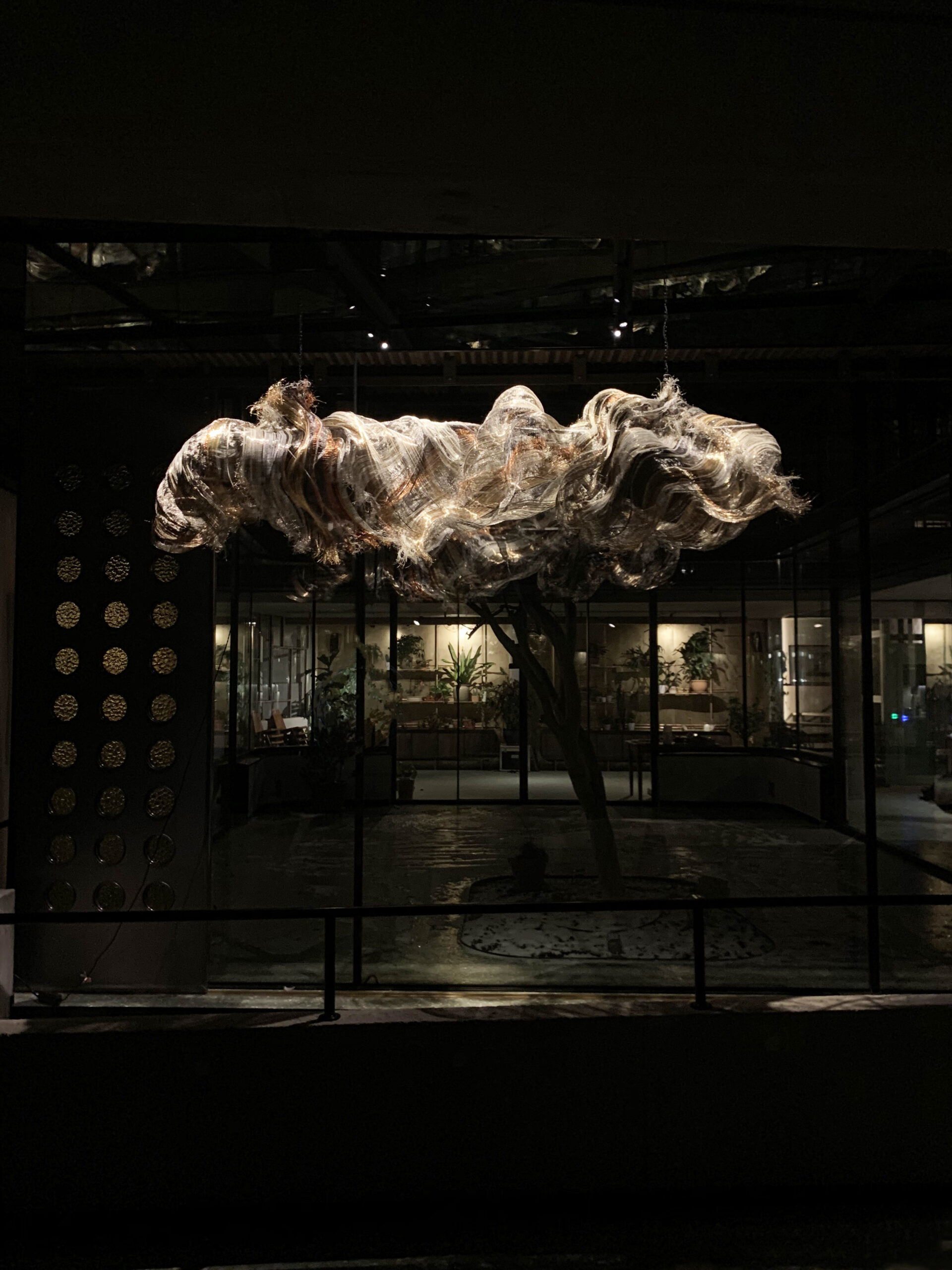 Photo - EXPO E.RAW.LUTION adelinehalot lightingsculpture scaled adelinehalot_lightingsculpture